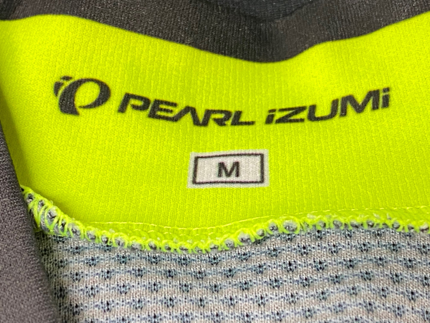 IQ946 パールイズミ PEARL iZUMi 半袖サイクルジャージ 黒黄緑 M