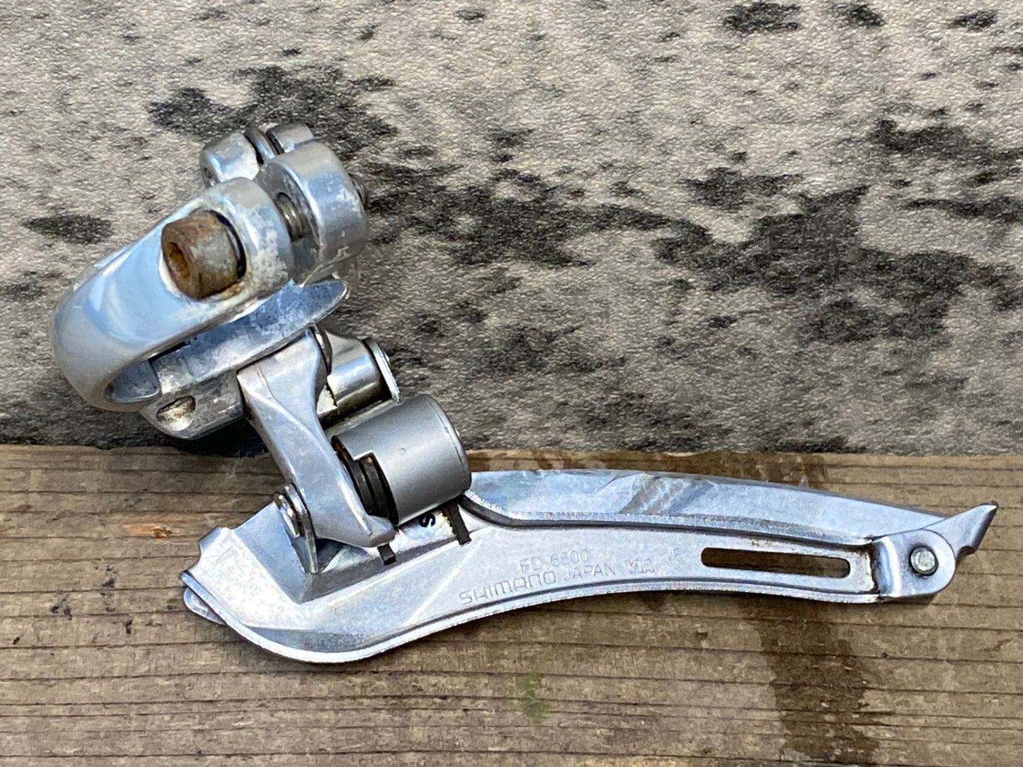 IP082 シマノ SHIMANO アルテグラ ULTEGRA FD-6500 フロントディレイラー バンドΦ28.6