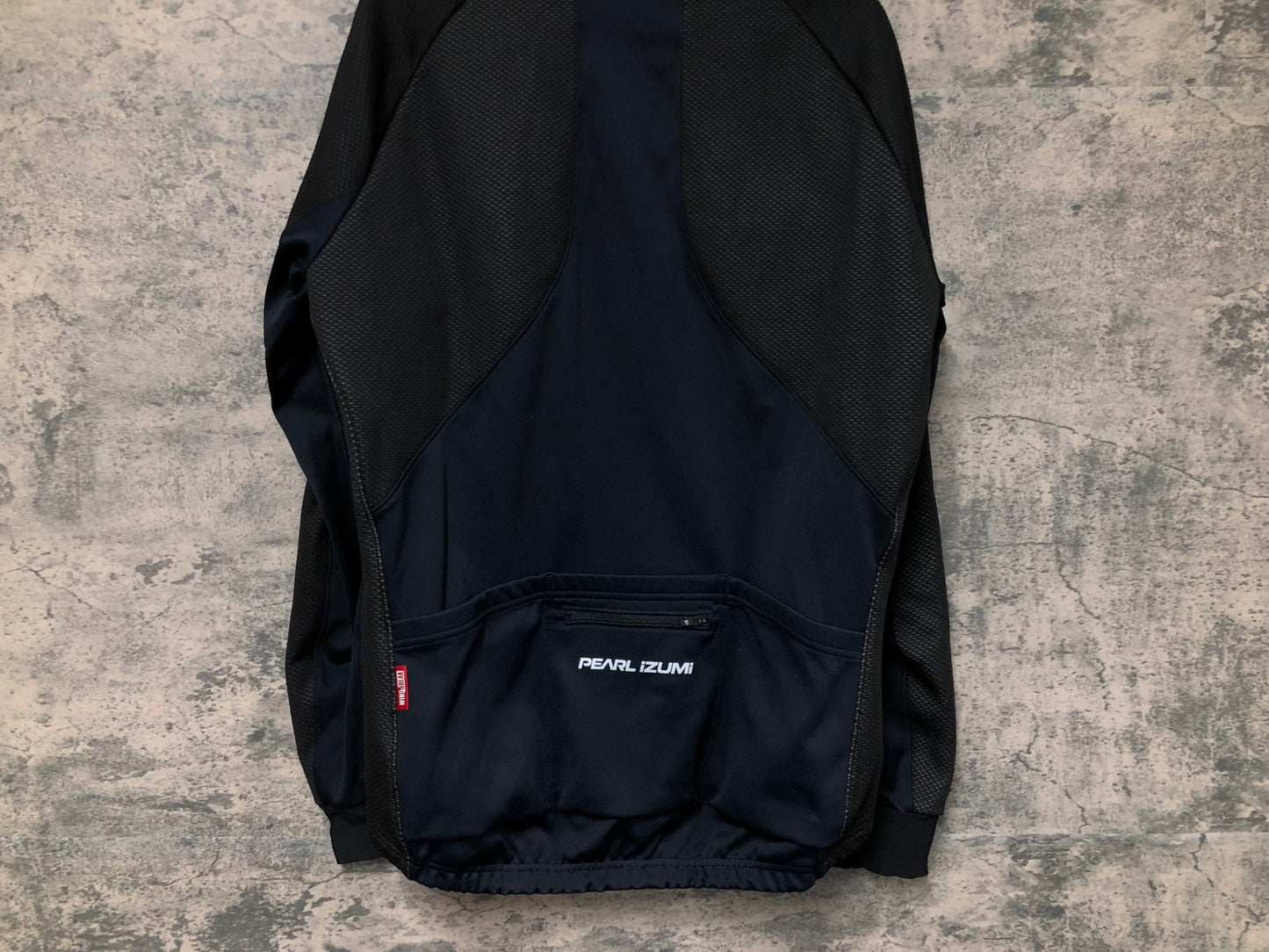 IY443 パールイズミ PEARL iZUMi 長袖 サイクルジャケット 黒 L WINDBREAK 裏起毛