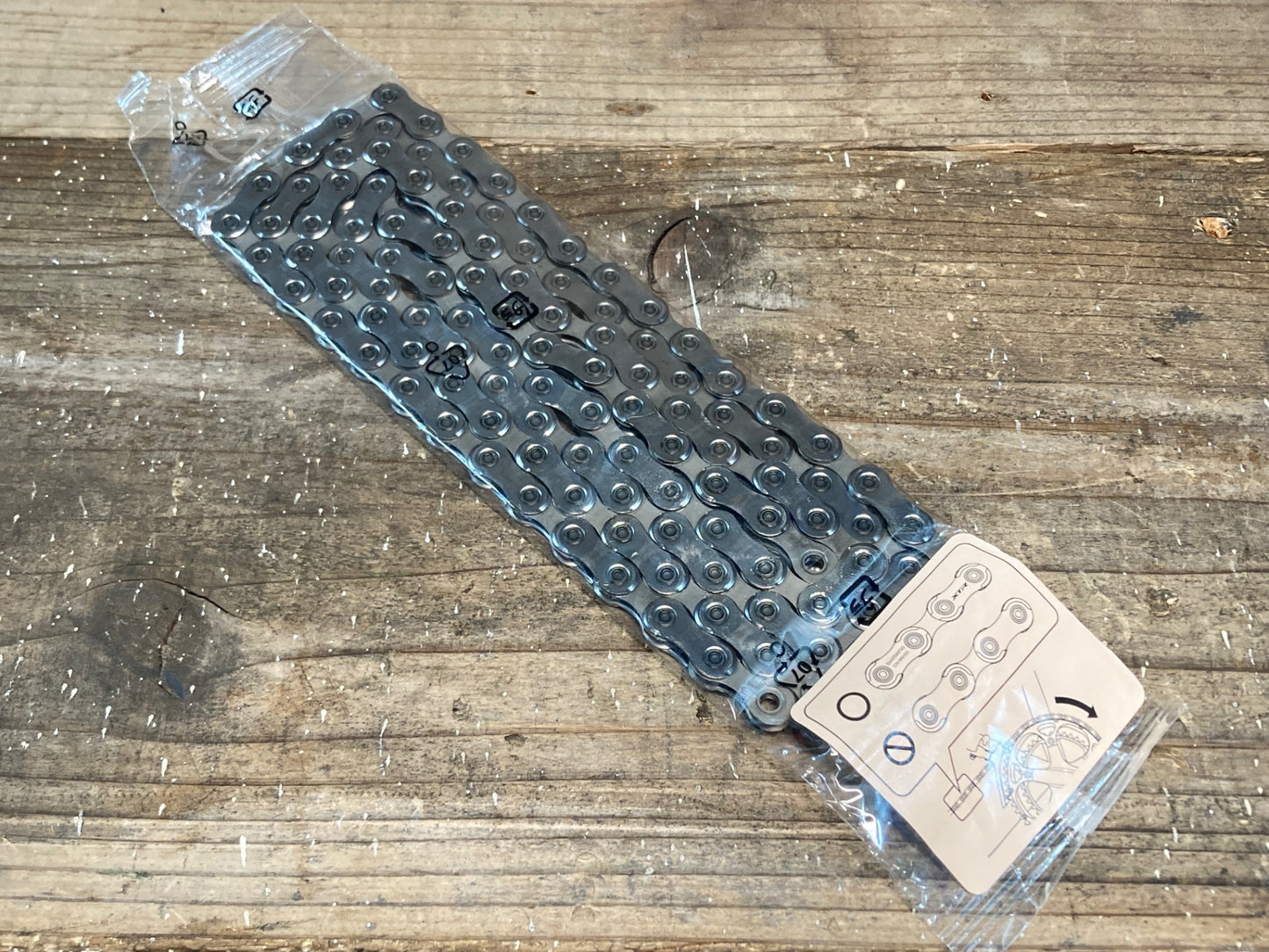 IO755 シマノ SHIMANO CN-M7100 チェーン 12S 116L クイックリンク付属