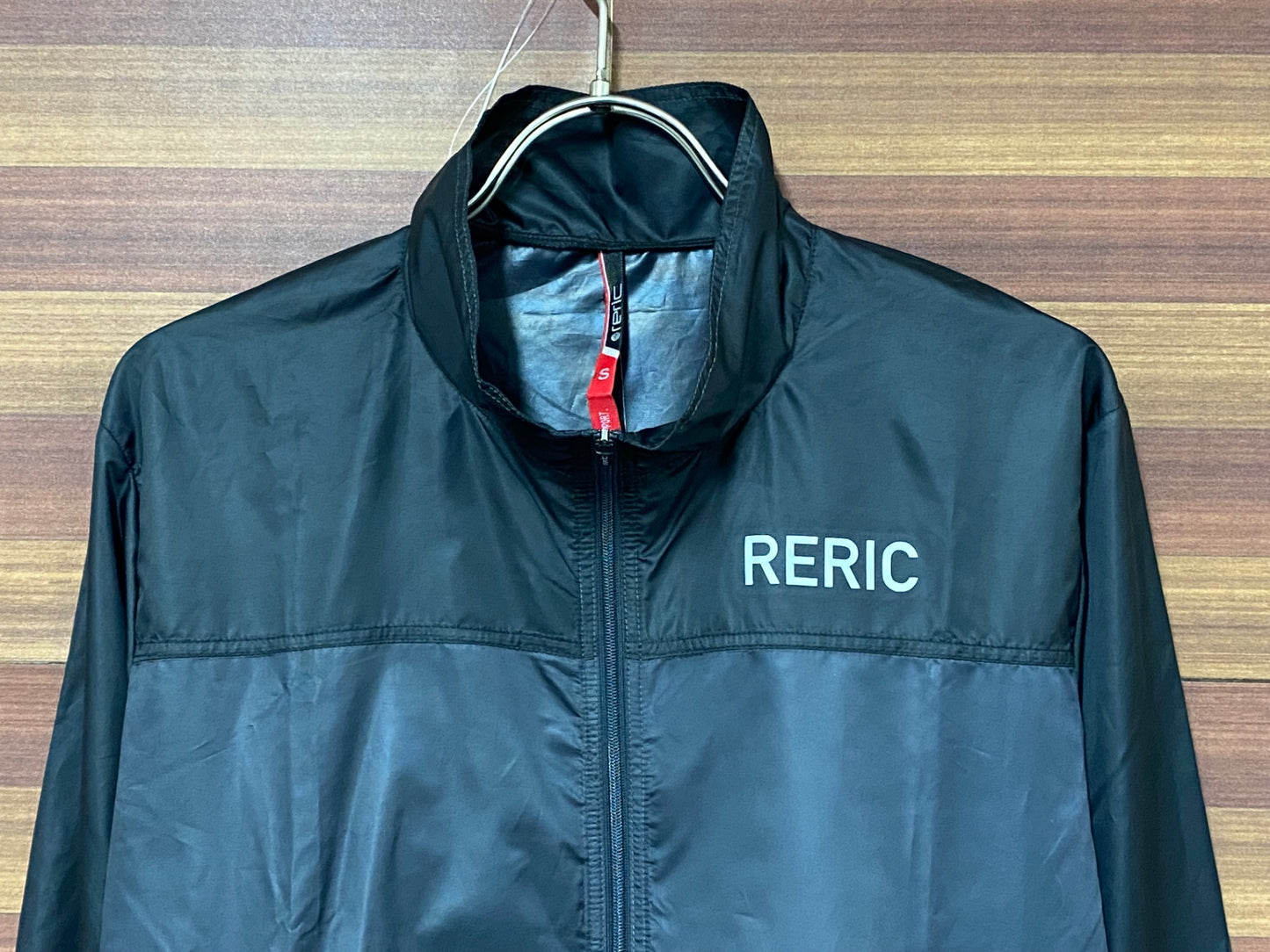 IQ235 レリック reric 長袖 ウィンドブレーカー ダーククレー S