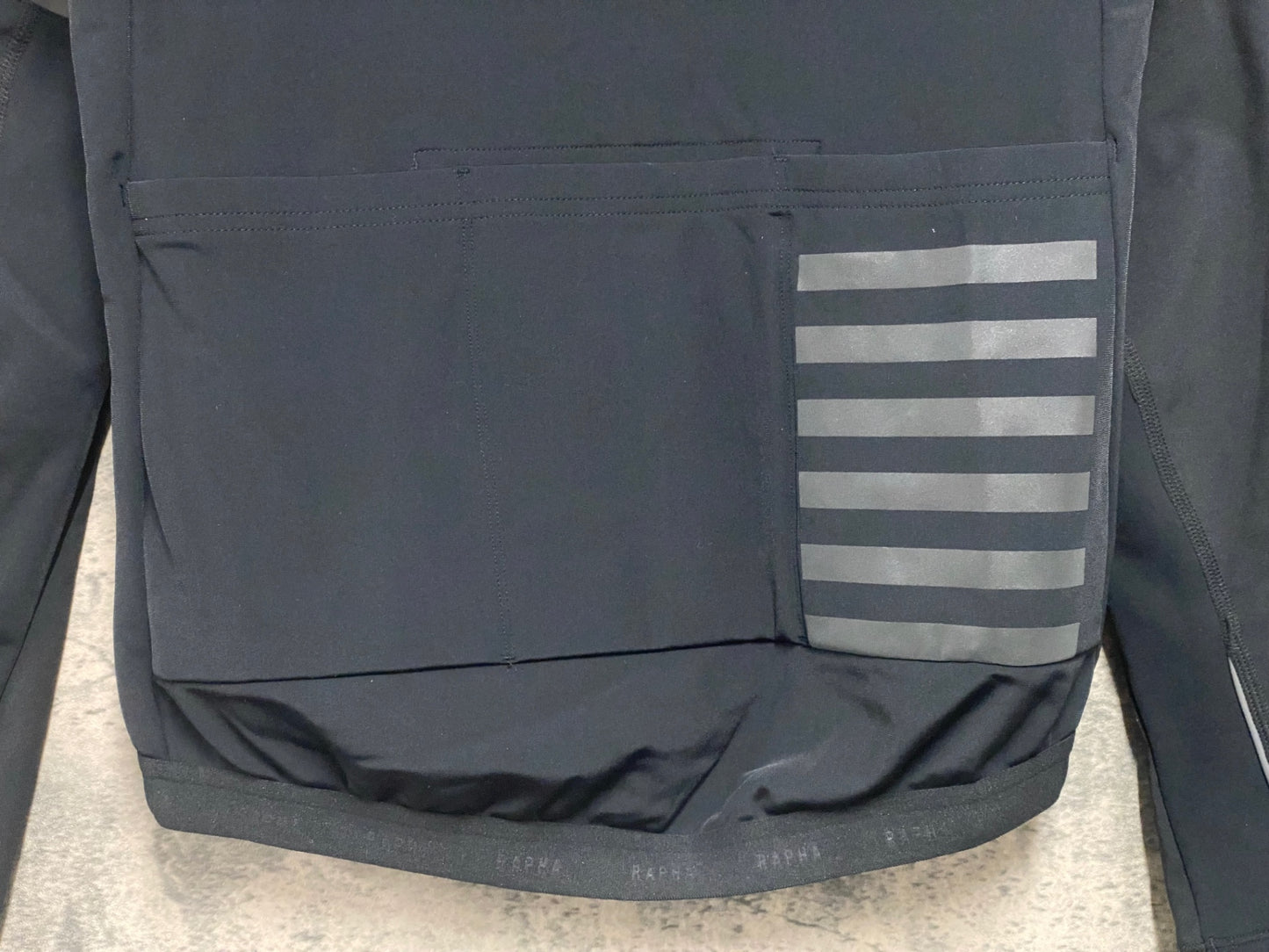 IV327 ラファ Rapha PRO TEAM TRAINING JACKET 長袖 サイクルジャケット 黒 S