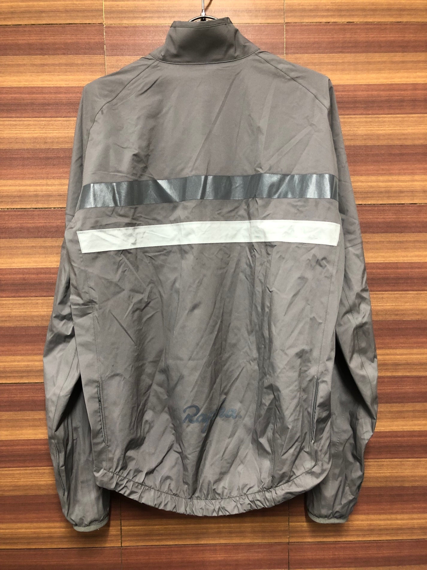 IJ410 ラファ Rapha RAIN JACKET 長袖 レインジャケット グレー M