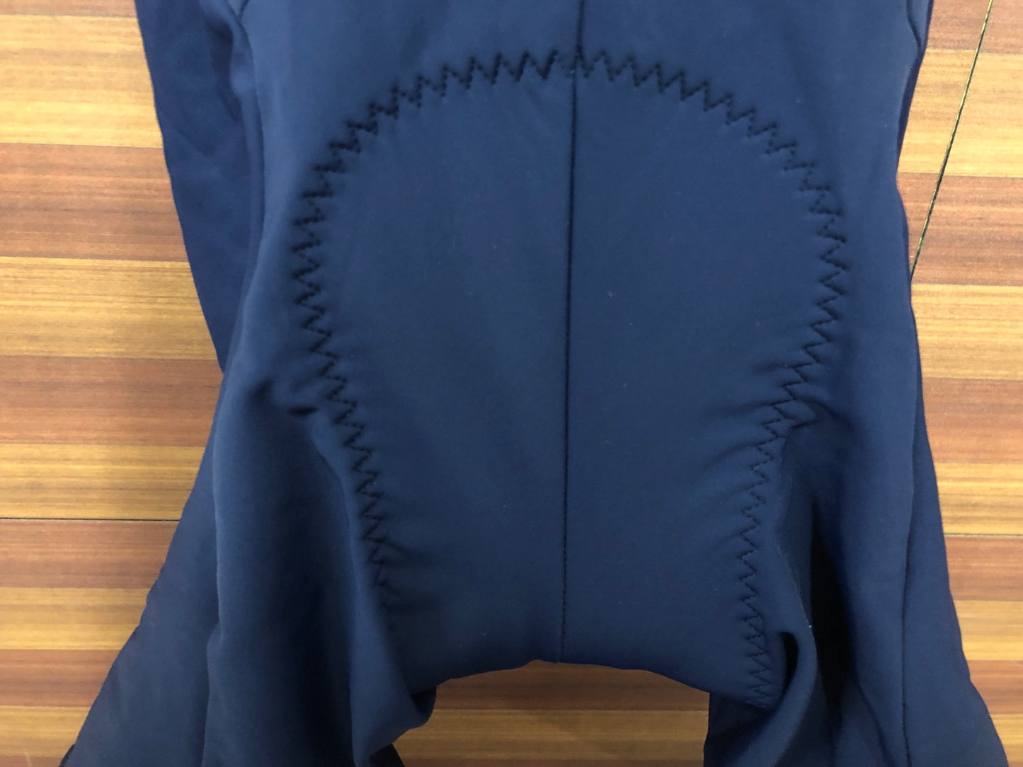 IU232 dhb AERON ビブショーツ 紺 S