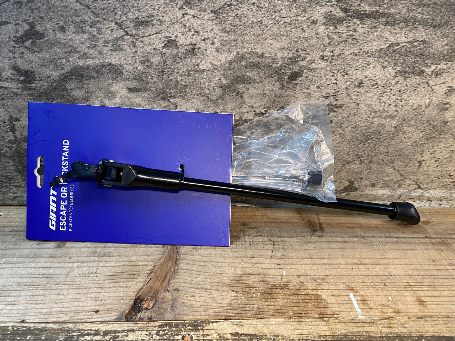 IV990 ジャイアント GIANT ESCAPE QR KICKSTAND