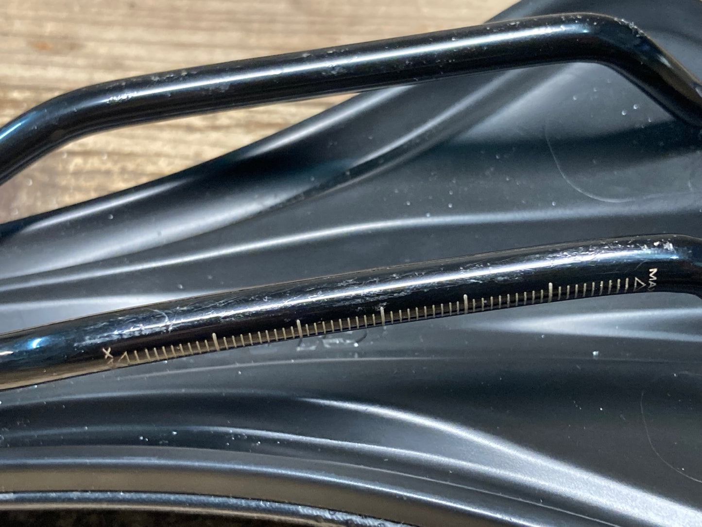 IT201 ジャイアント GIANT CONTACT FORWARD サドル 黒 クロモリレール