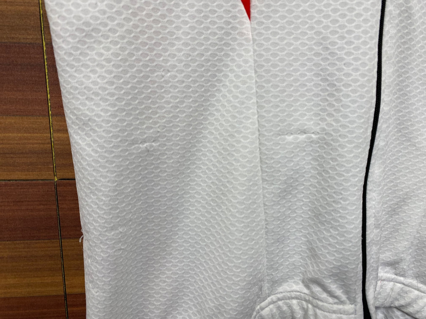 IN869 カステリ CASTELLI 半袖 サイクルジャージ 白 赤 XL ※ほつれ