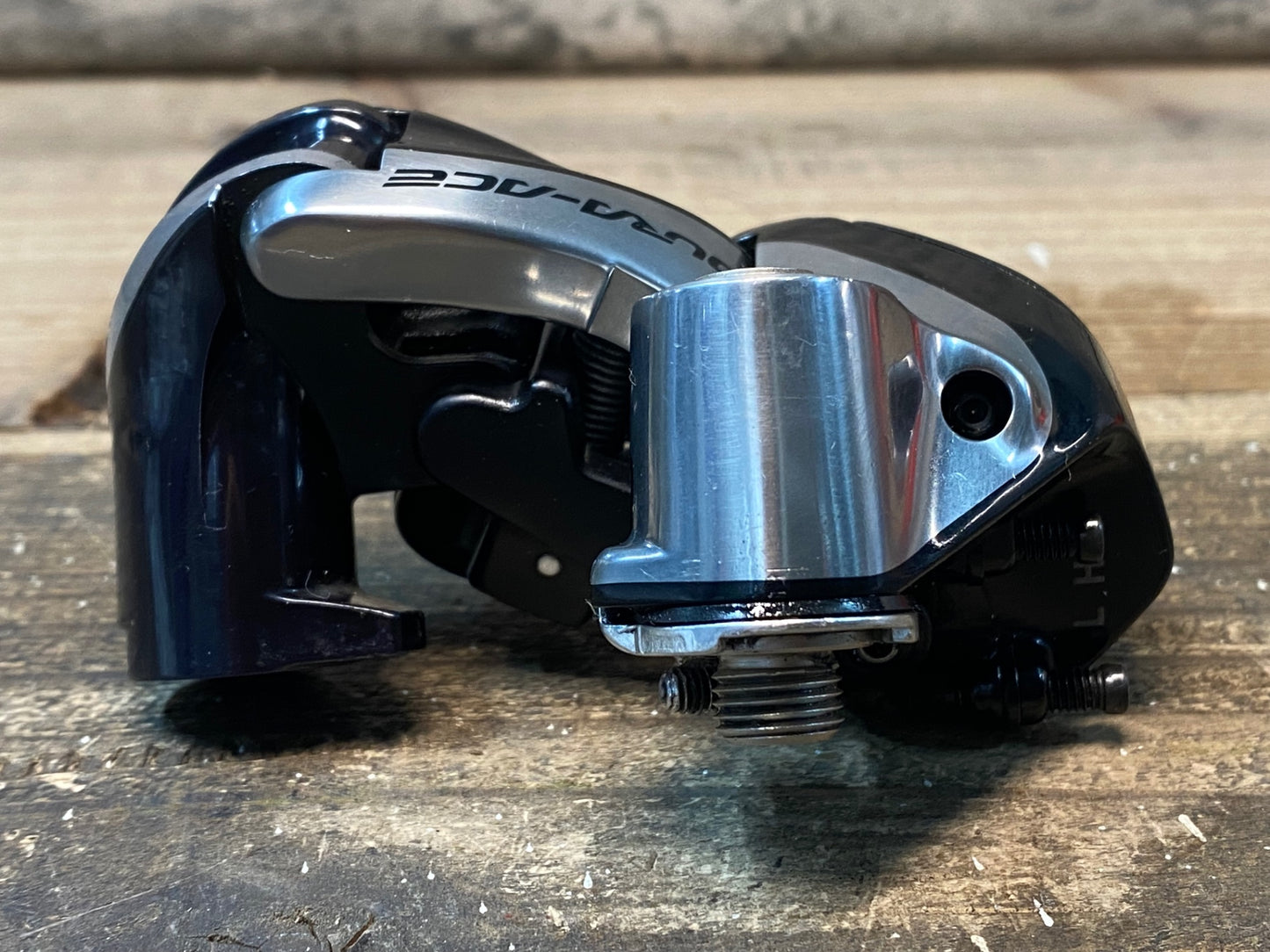 IM529 シマノ SHIMANO デュラエース DURA-ACE RD-9070 リアディレイラー 11S Di2 ※プーリーケージ分解品