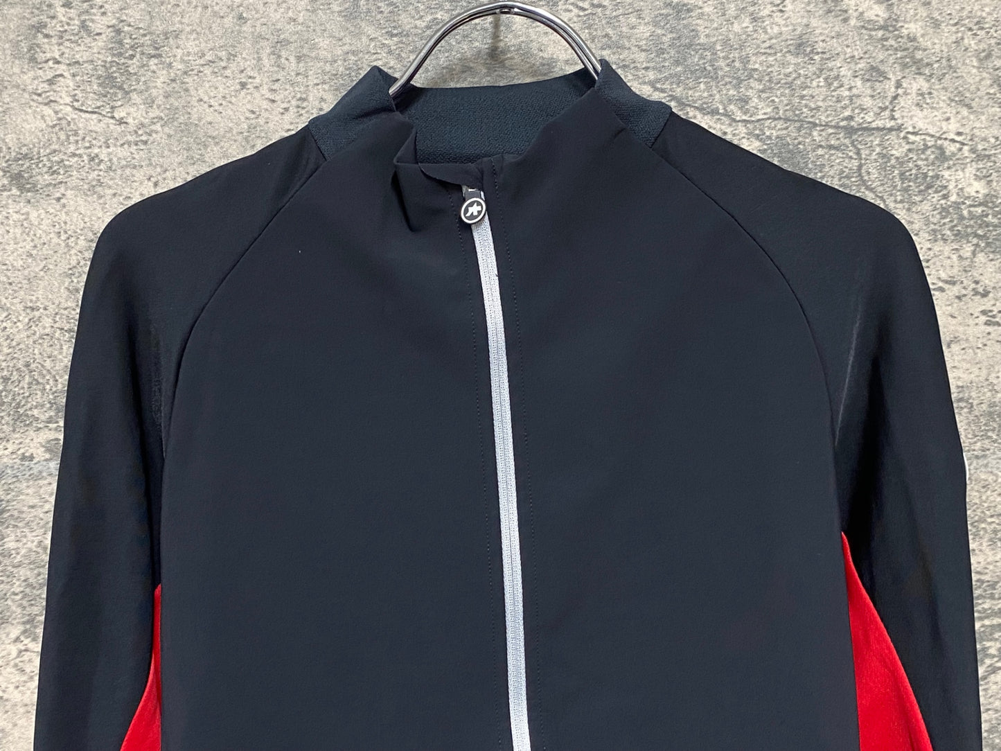 IY684 アソス assos ミレ MILLE GT WIND JACKET 長袖 ウィンドジャケット L 黒 赤