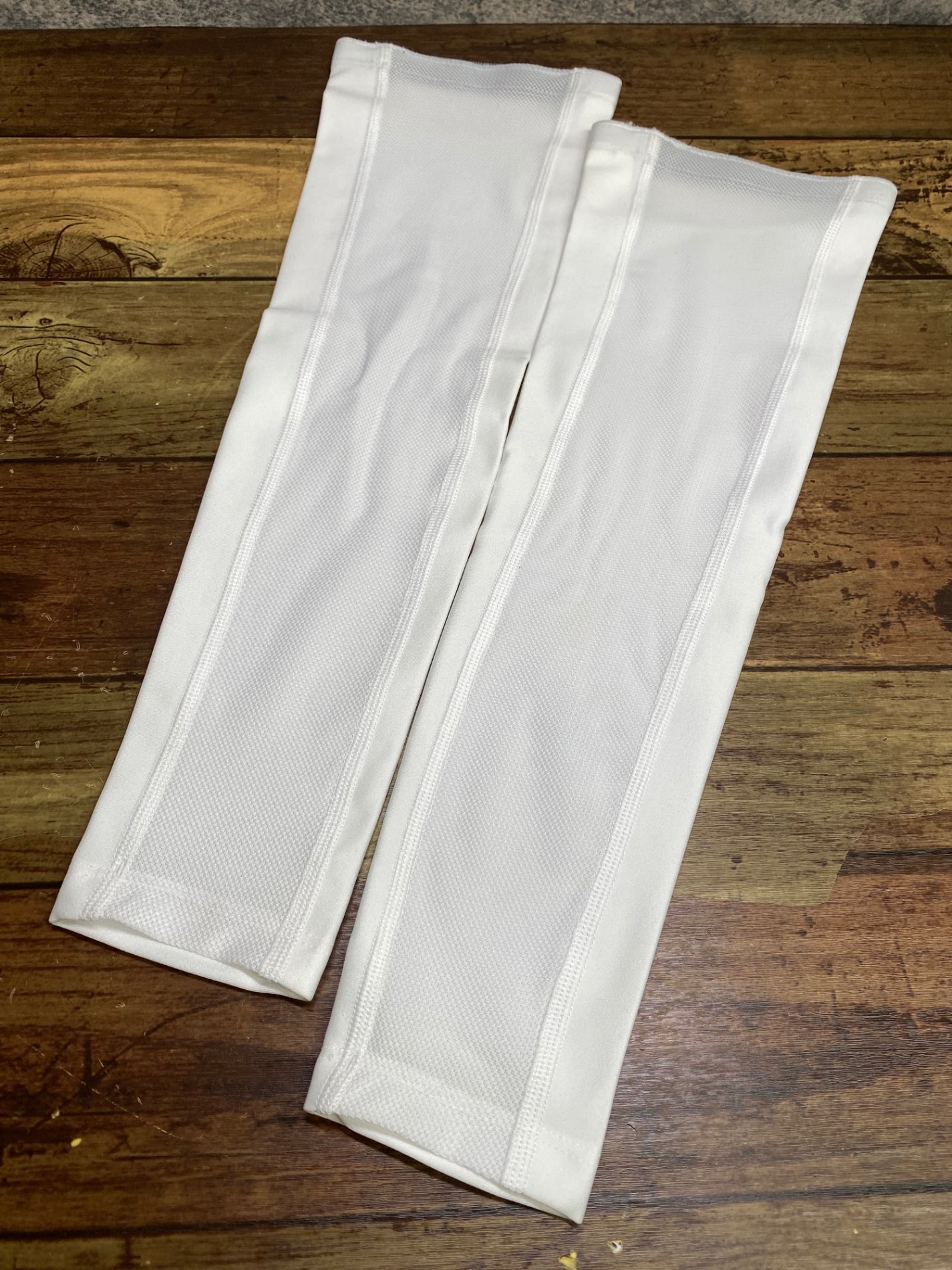 IV878 カペルミュール KAPELMUUR アームカバー 白 L