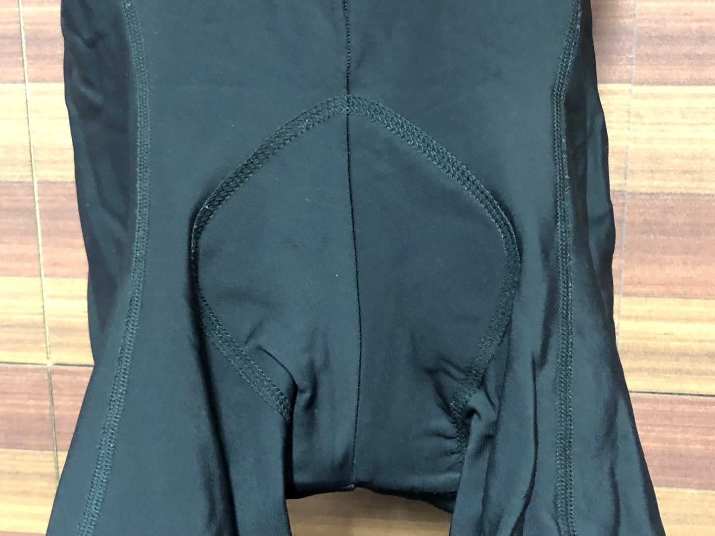 IL575 dhb ビブショーツ 黒 L ※パッド擦れ