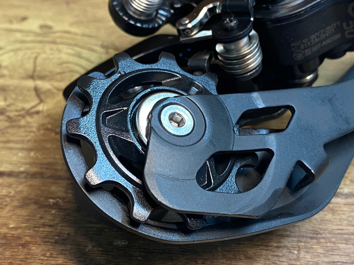 IL252 シマノ SHIMANO 105 RD-R7150 リアディレイラー Di2