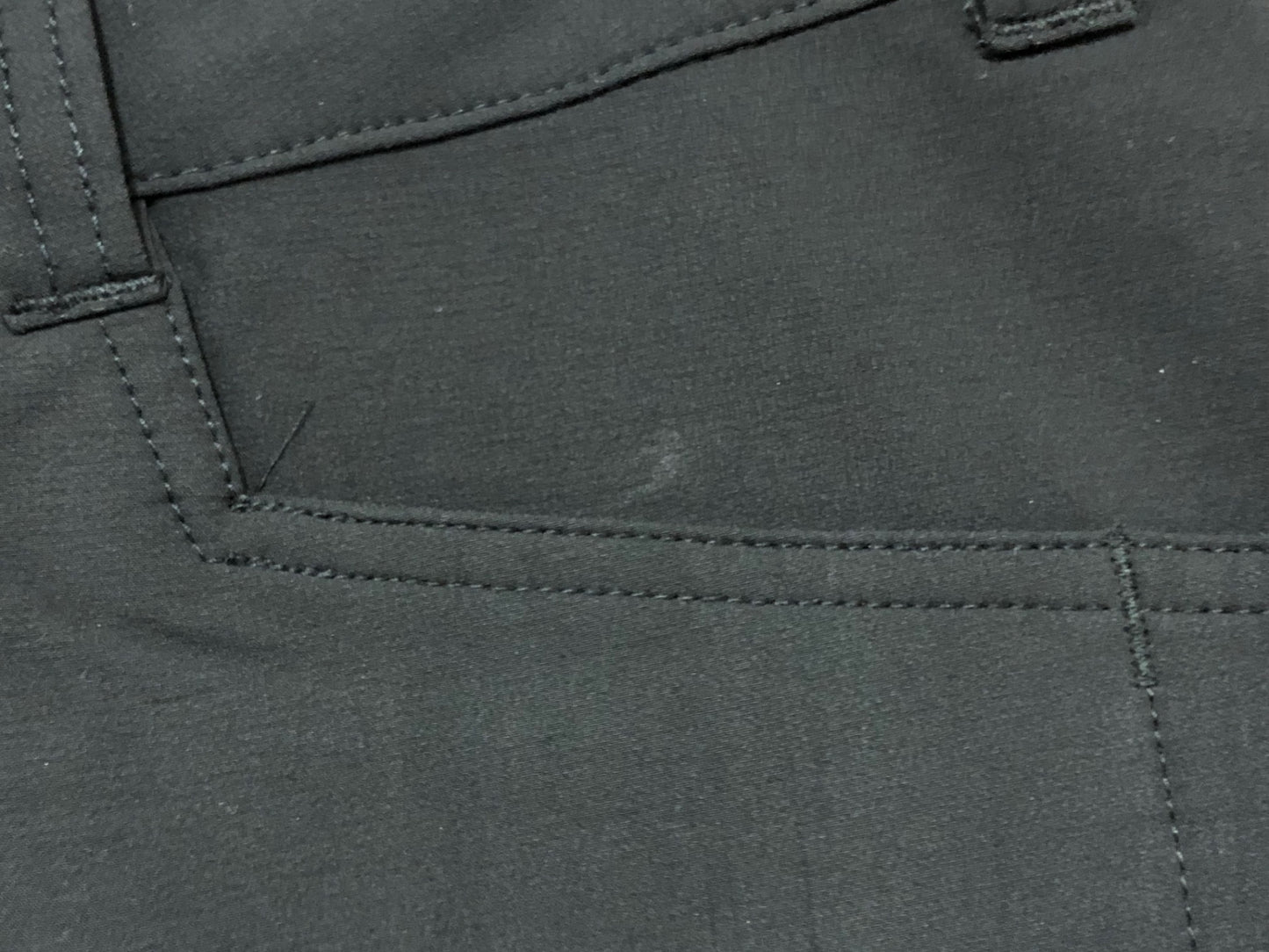 IN941 スワーブ swrve サイクルパンツ 黒 32 膝丈