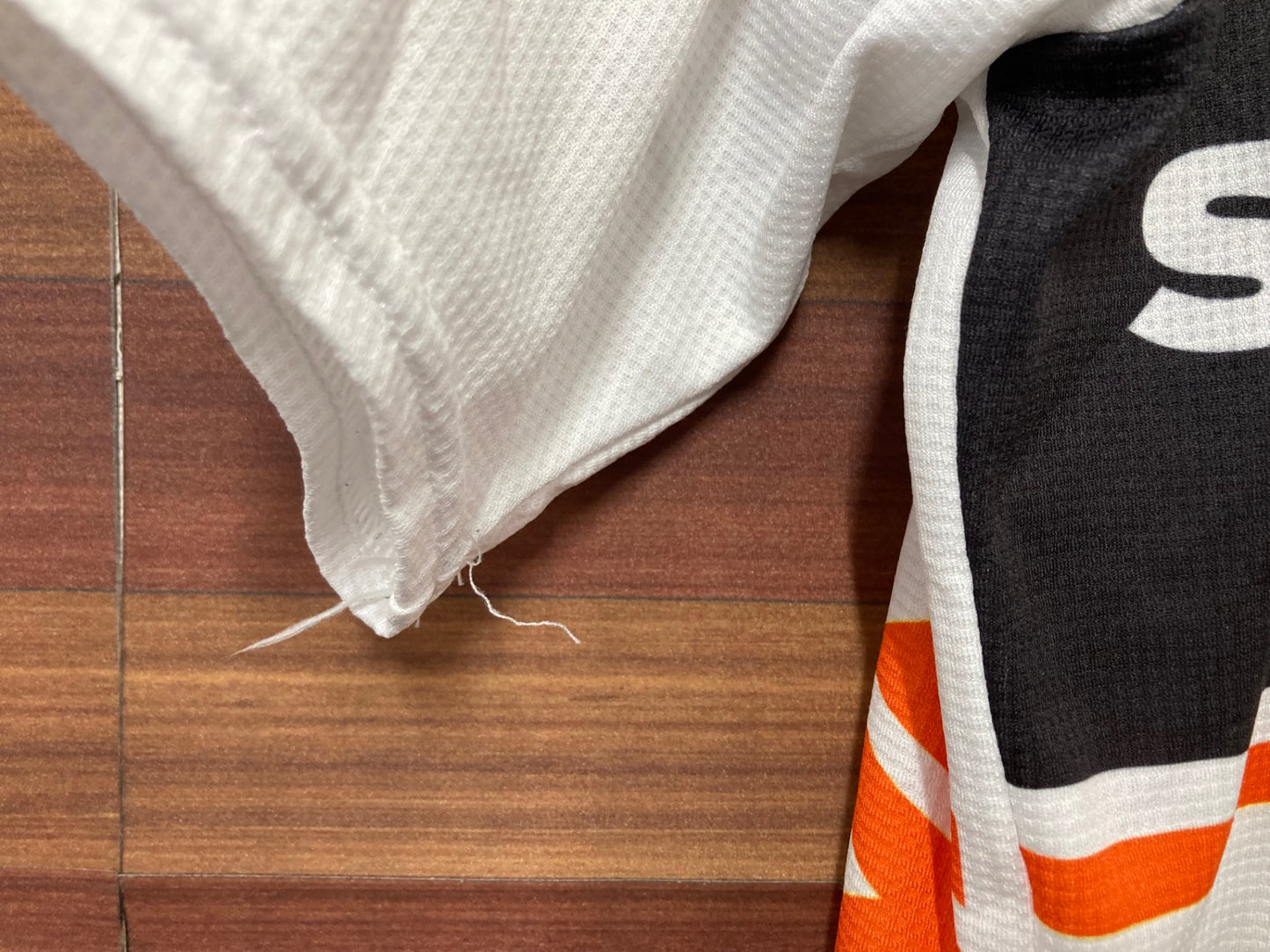 IN742 カステリ CASTELLI 半袖 サイクルジャージ 白 M STRAVA