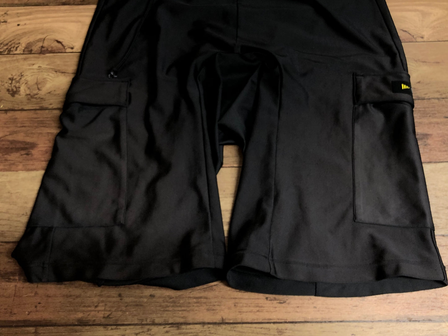 IM515 トウキョウウィールズ TOKYO WHEELS ハーフパンツ L