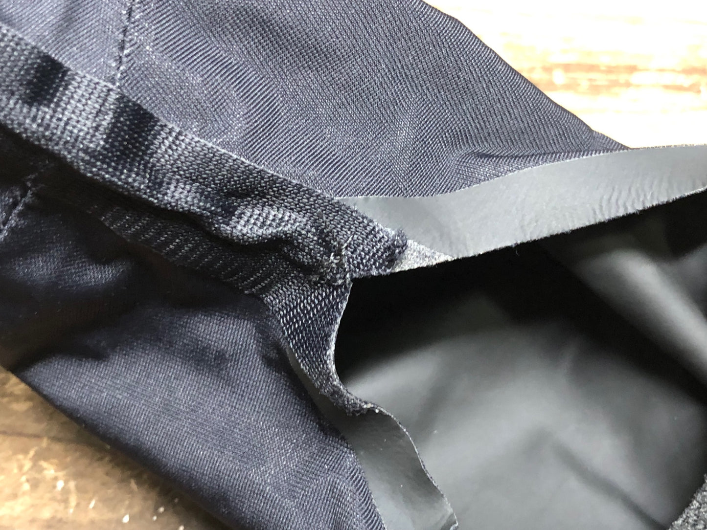 IZ626 アソス assos ALL YEAR シューズカバー 黒 Ⅰ 40-43