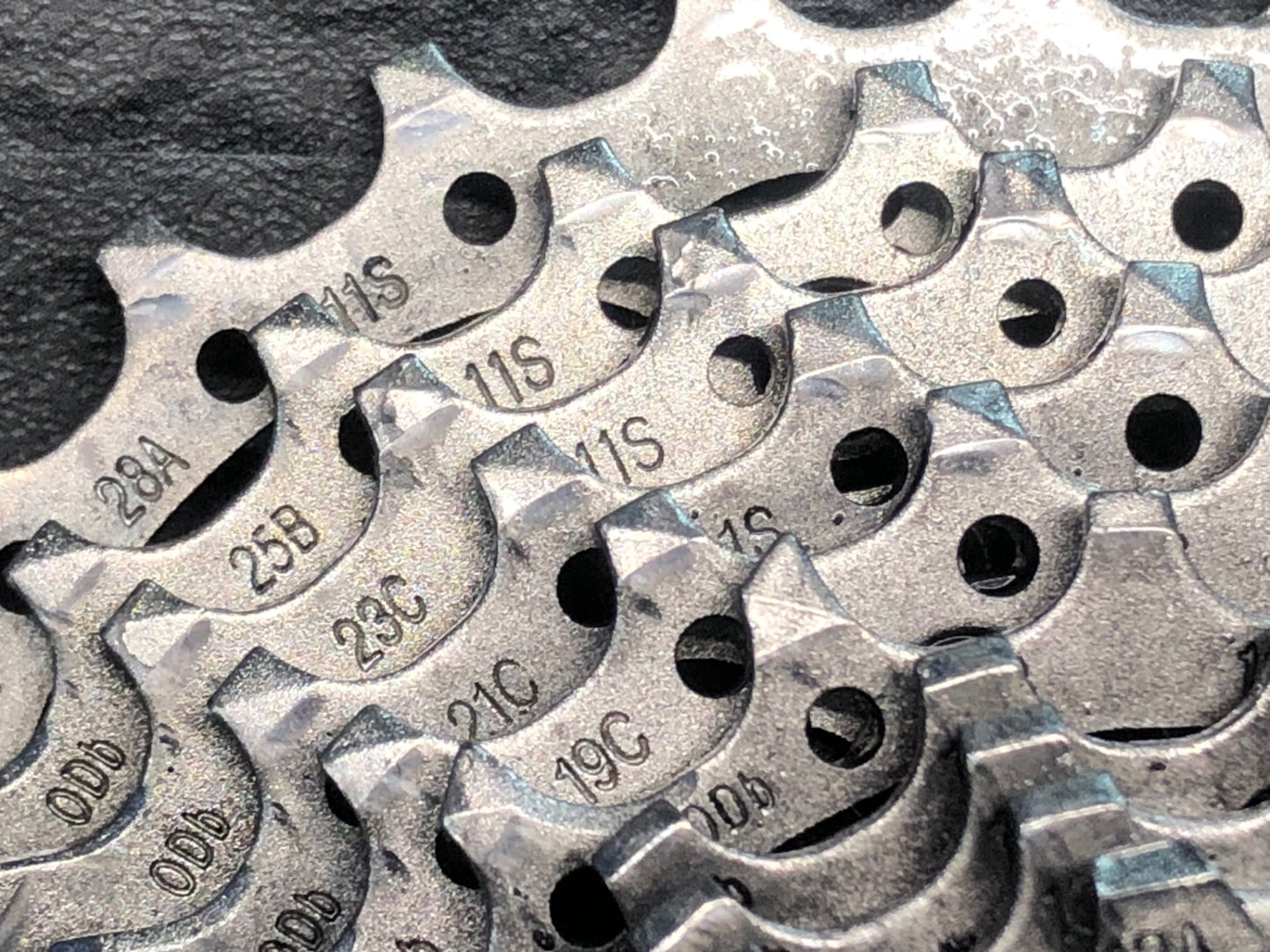 IU283 シマノ SHIMANO アルテグラ ULTEGRA CS-6800 スプロケット 11S 11-28T