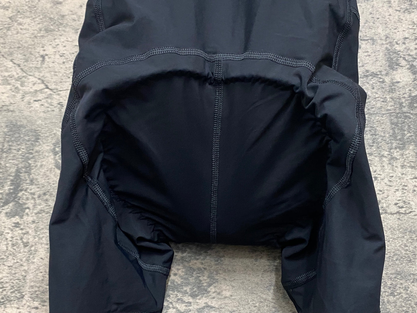 IZ239 ビオレーサー BiORACER ビブショーツ 黒 白 XS