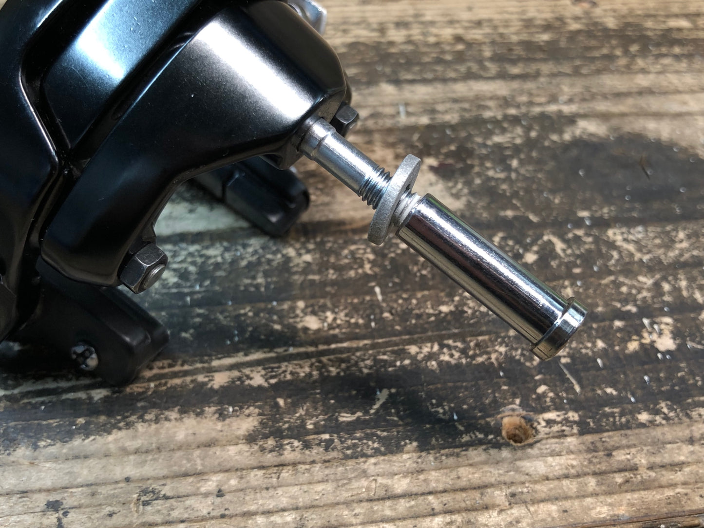 IX267 シマノ SHIMANO 105 BR-R7000 キャリパーブレーキ 黒 フロントのみ