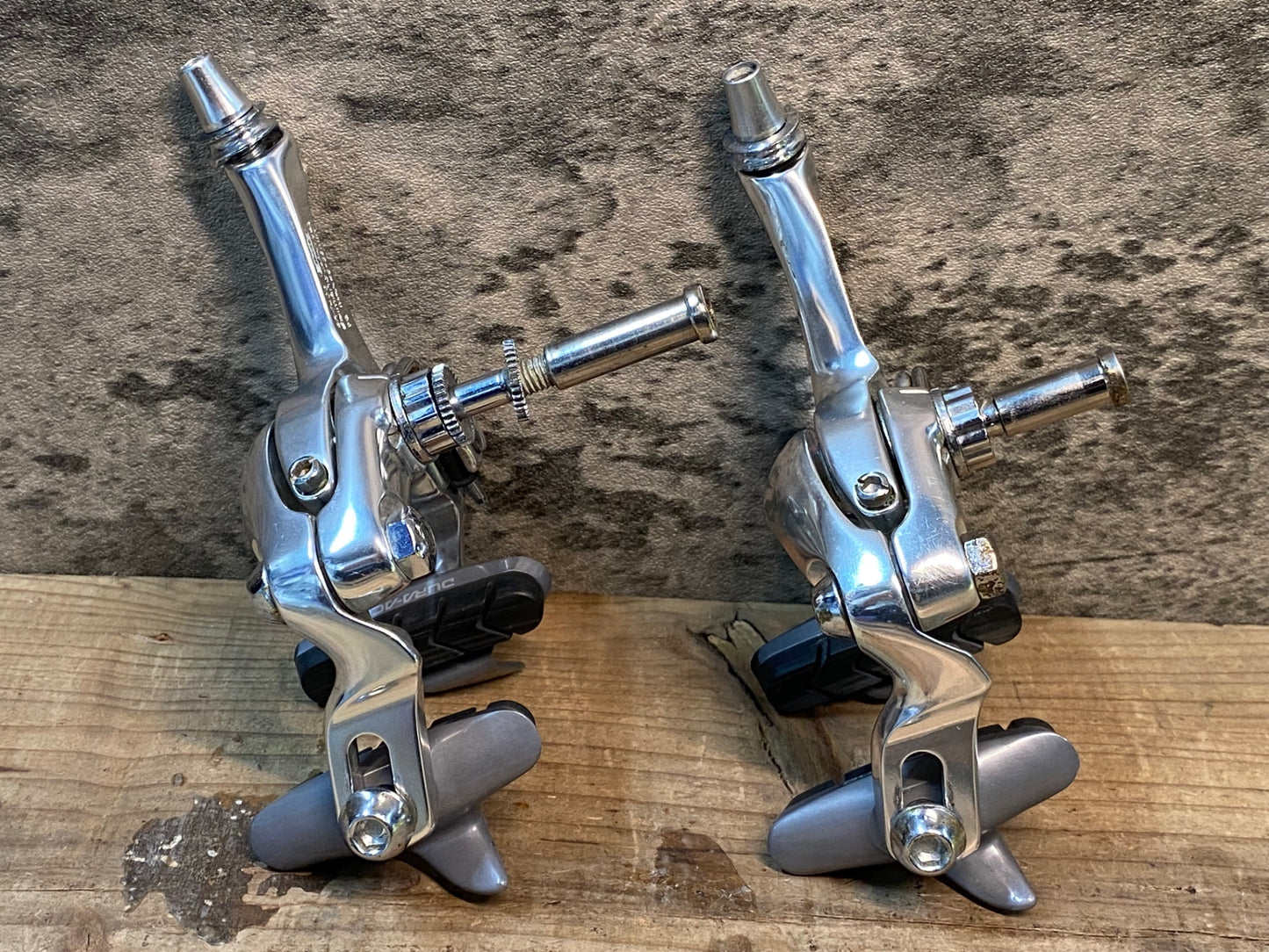 IX085 シマノ SHIMANO デュラエース DURA-ACE BR-7403 キャリパーブレーキ