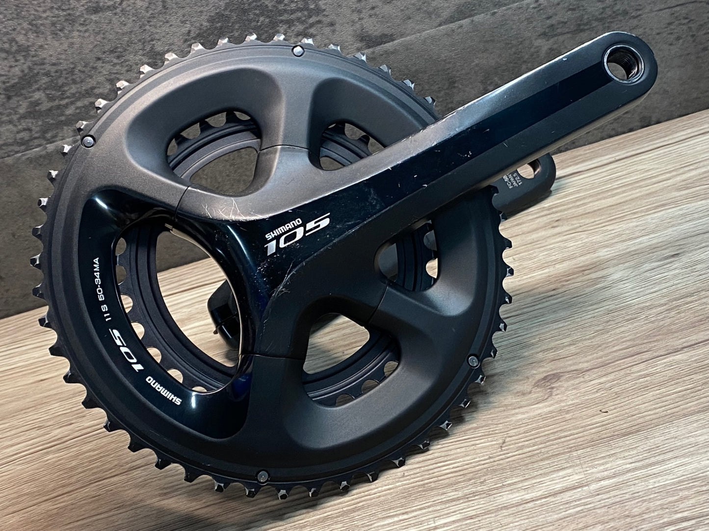IT139 シマノ SHIMANO 105 FC-5800 クランクセット 172.5mm 50/34T ※アウター削れ
