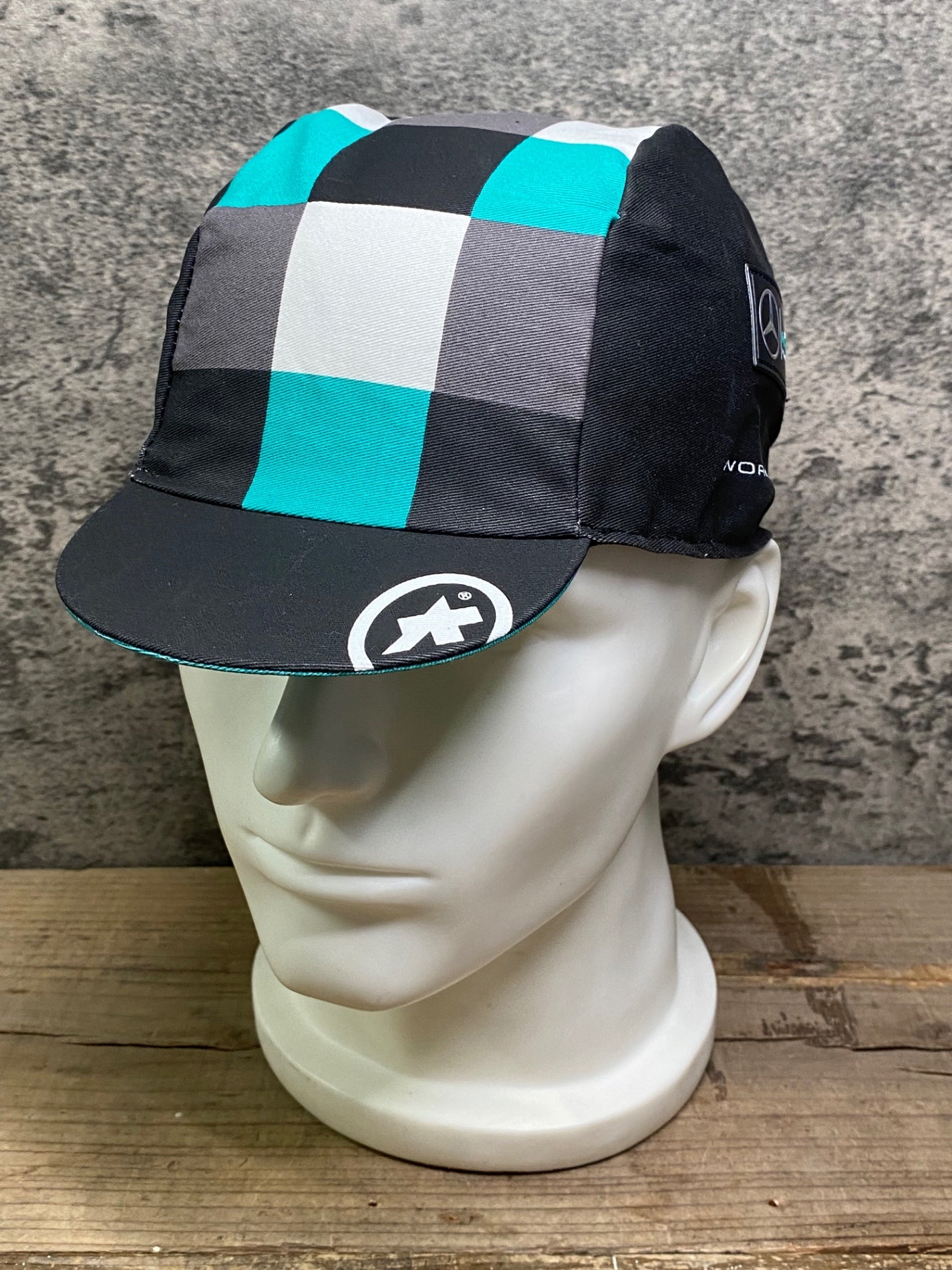 IW506 アソス Assos サイクルキャップ 黒 フリーサイズ AMG