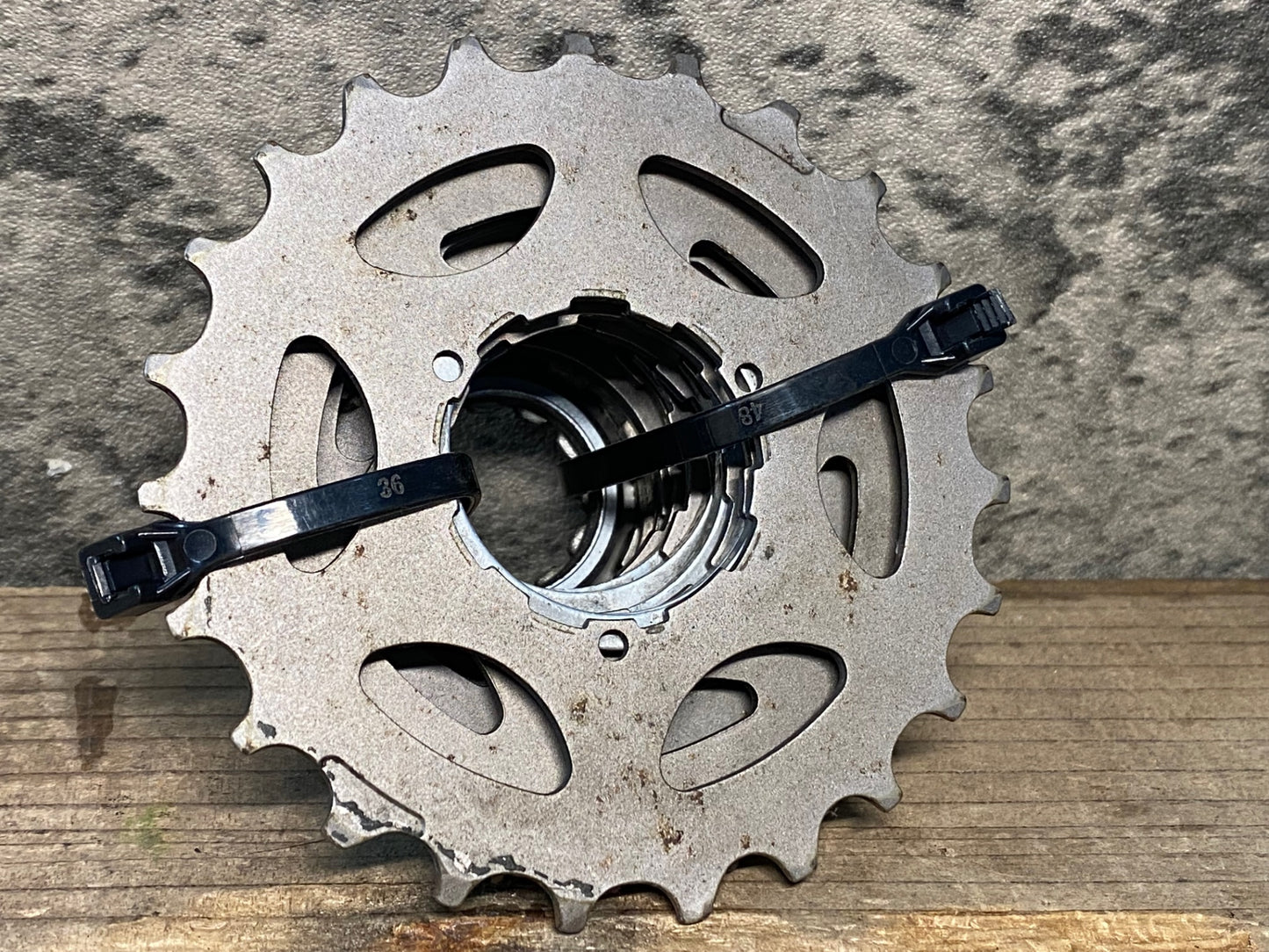 IK740 シマノ SHIMANO デュラエース DURA-ACE CS-7400 スプロケット 12-23T 8S