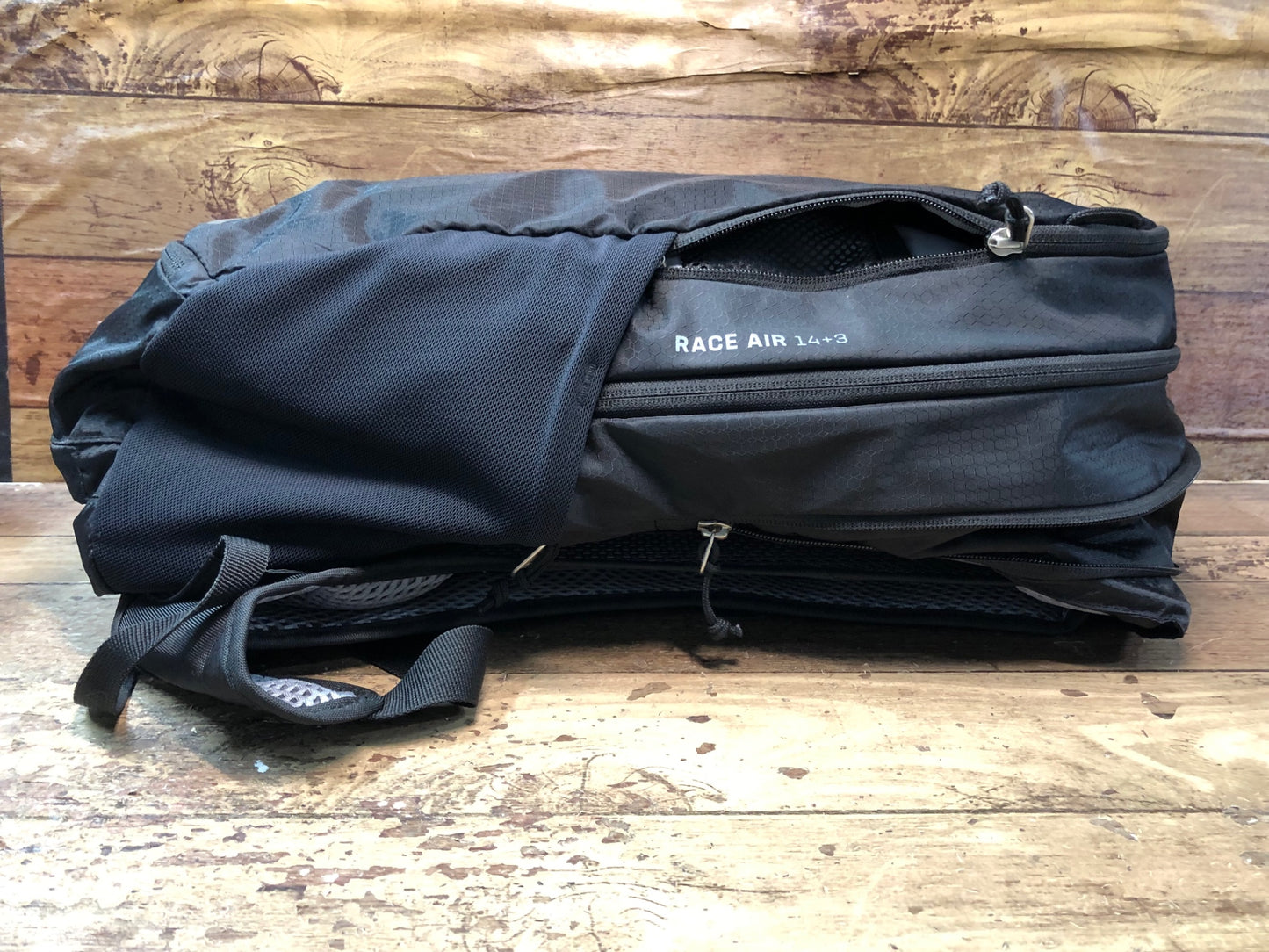 IN873 ドイター DEUTER レースエア RACE AIR リュック バックパック