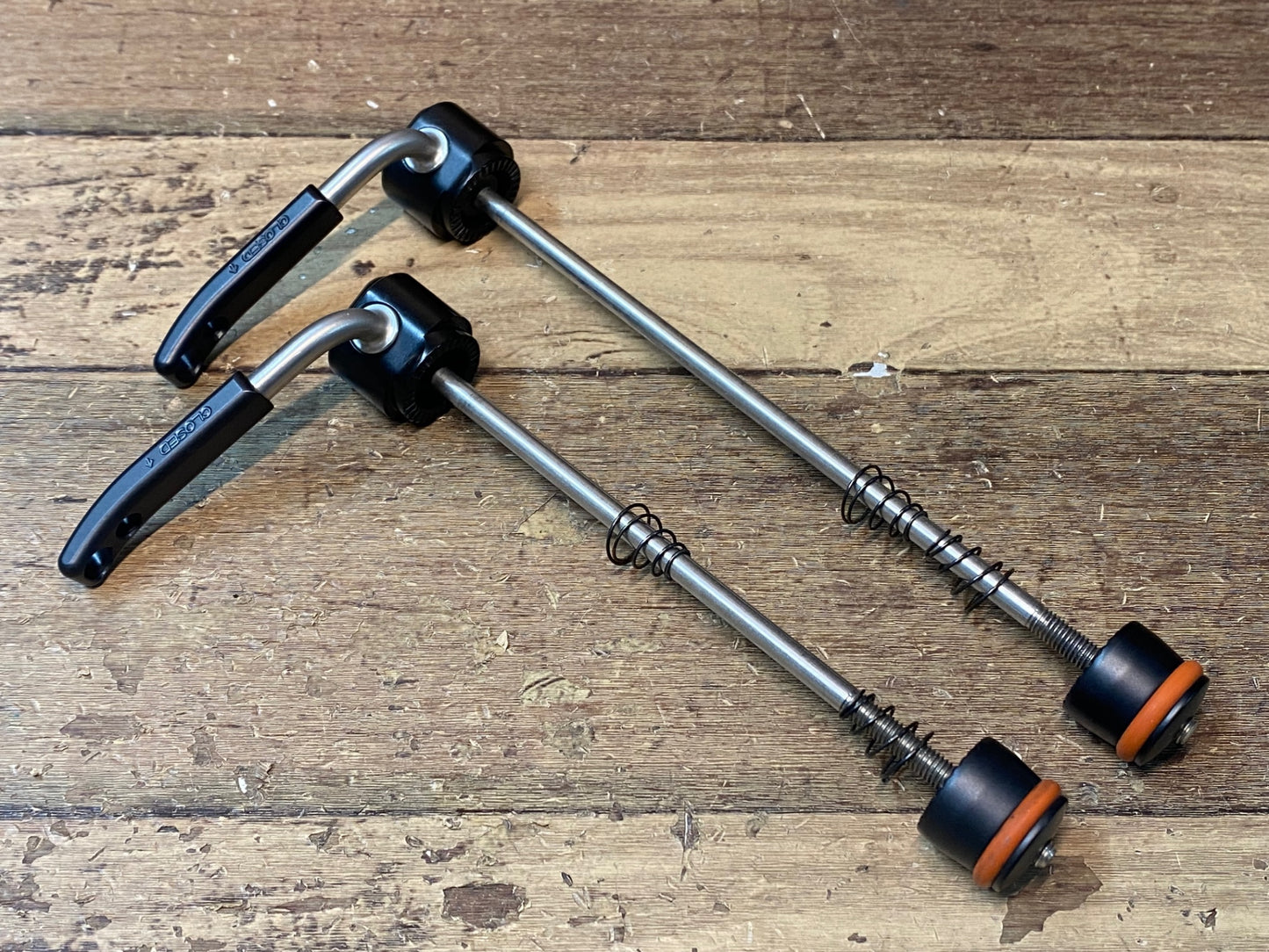 IL542 ポールコンポーネント PAUL COMPONENT QUICK RELEASE SKEWER 黒 前後セット ※リア側エラー品、刻印不良