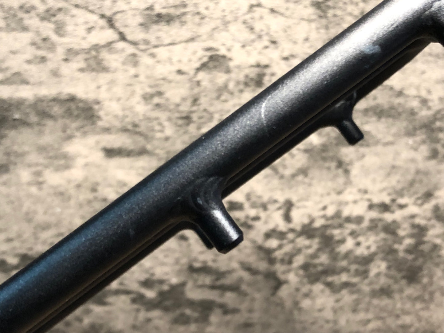 IW825 H&H Titanium Rear Carrier Black リアキャリア ボルト欠品 BROMPTON用