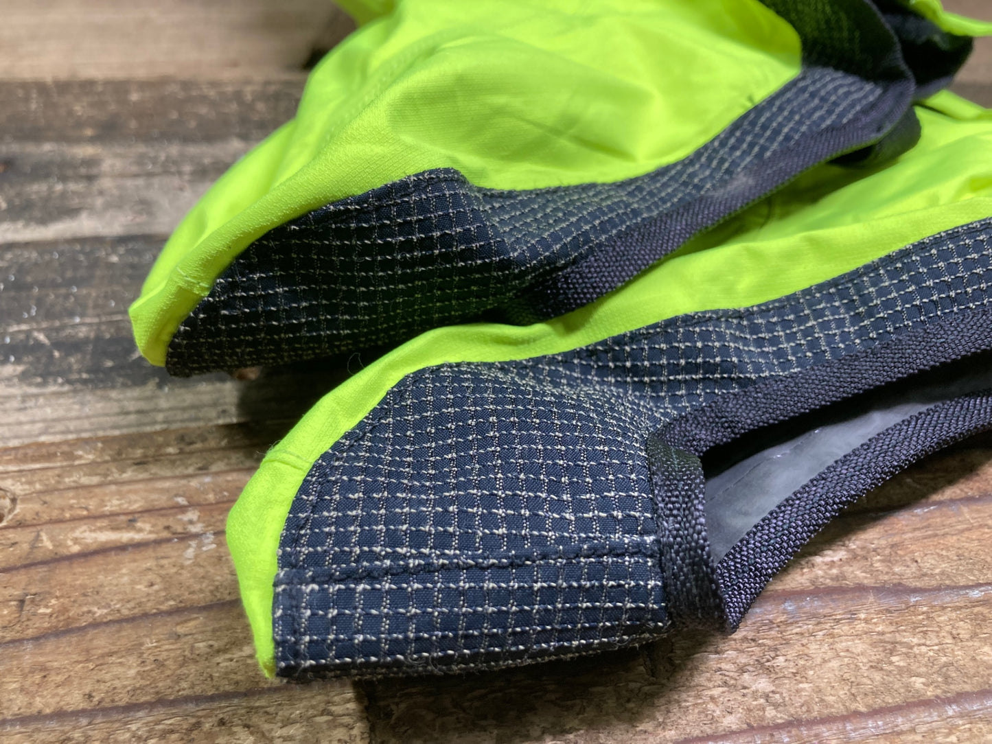 IU647 GORE WEAR Gore-Tex シューズカバー ネオンイエロー