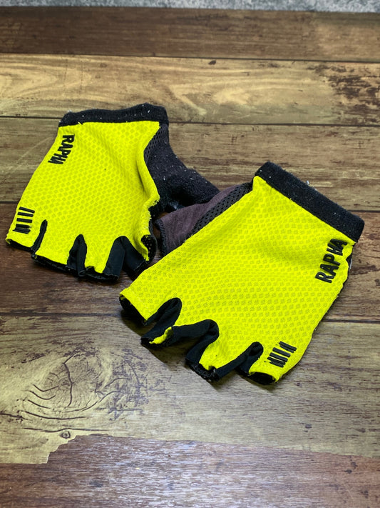 IO702 ラファ Rapha 指切り グローブ 黒 黄 ※サイズ不明、毛玉