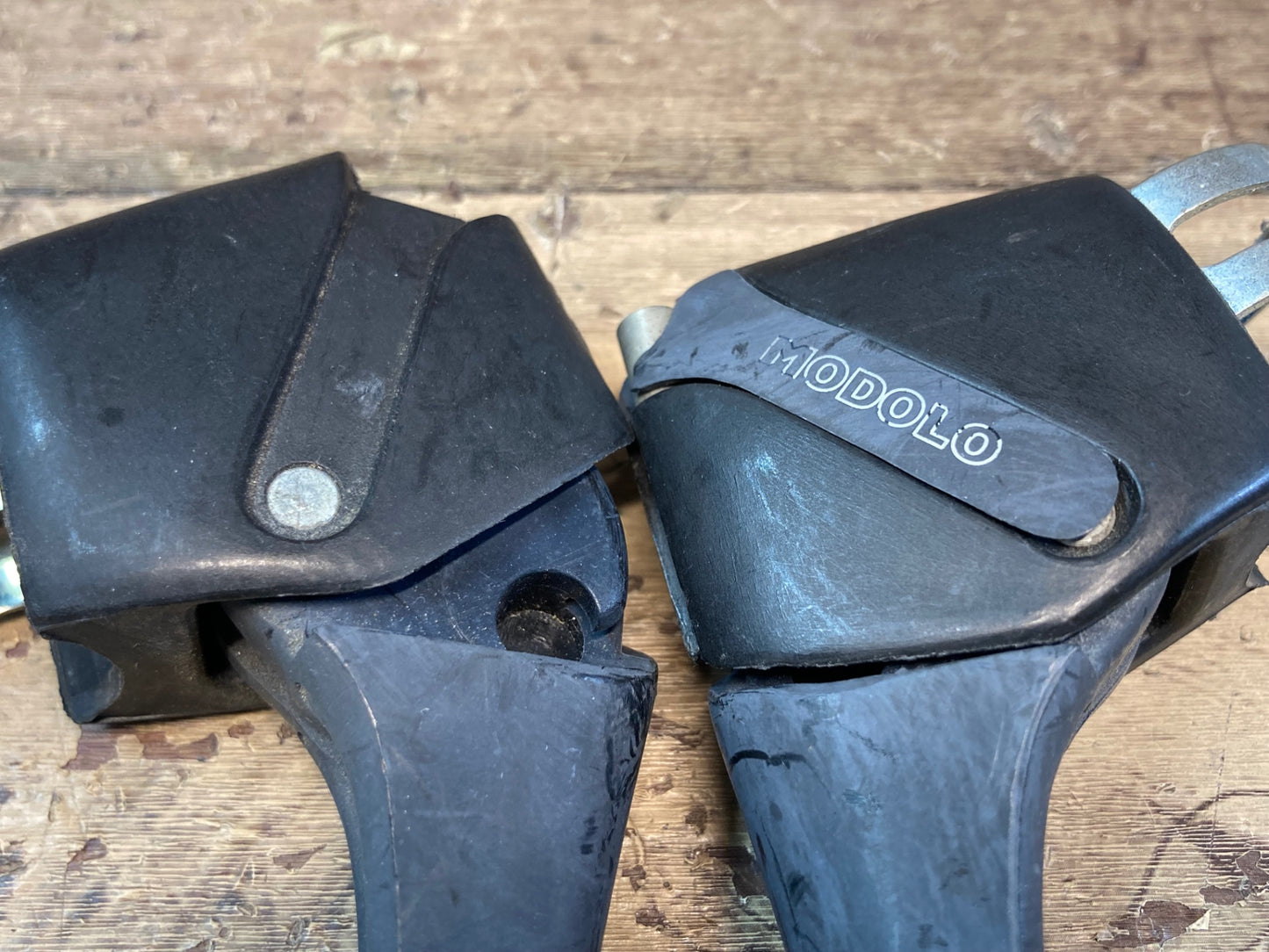 IL931 モドロ Modolo フラットバー用ブレーキレバー 樹脂製 ヴィンテージ Φ22.2