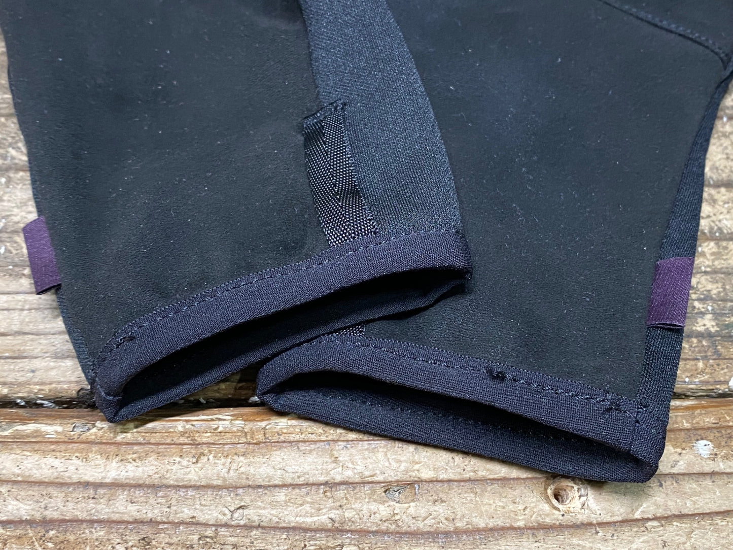 IU954 パスノーマルスタジオ PAS NORMAL STUDIOS Logo Transition Gloves 長指 グローブ M 裏起毛