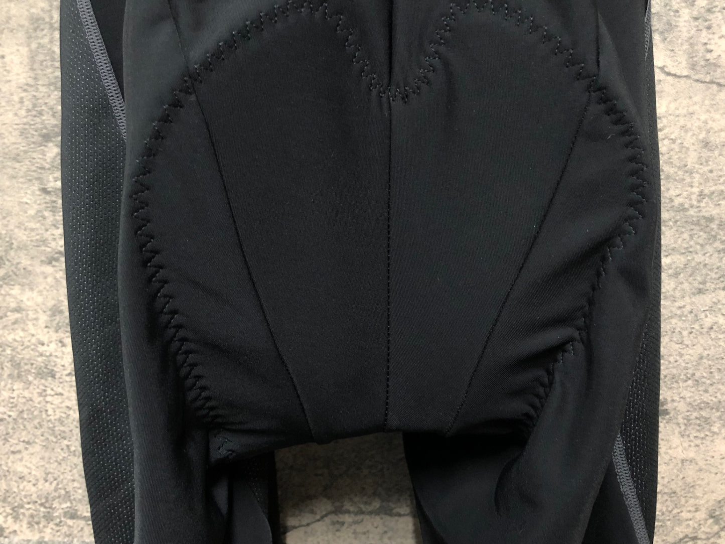 JD076 パールイズミ PEARL iZUMi ビブタイツ 黒 L 裏起毛 3DNEO WINDBREAK