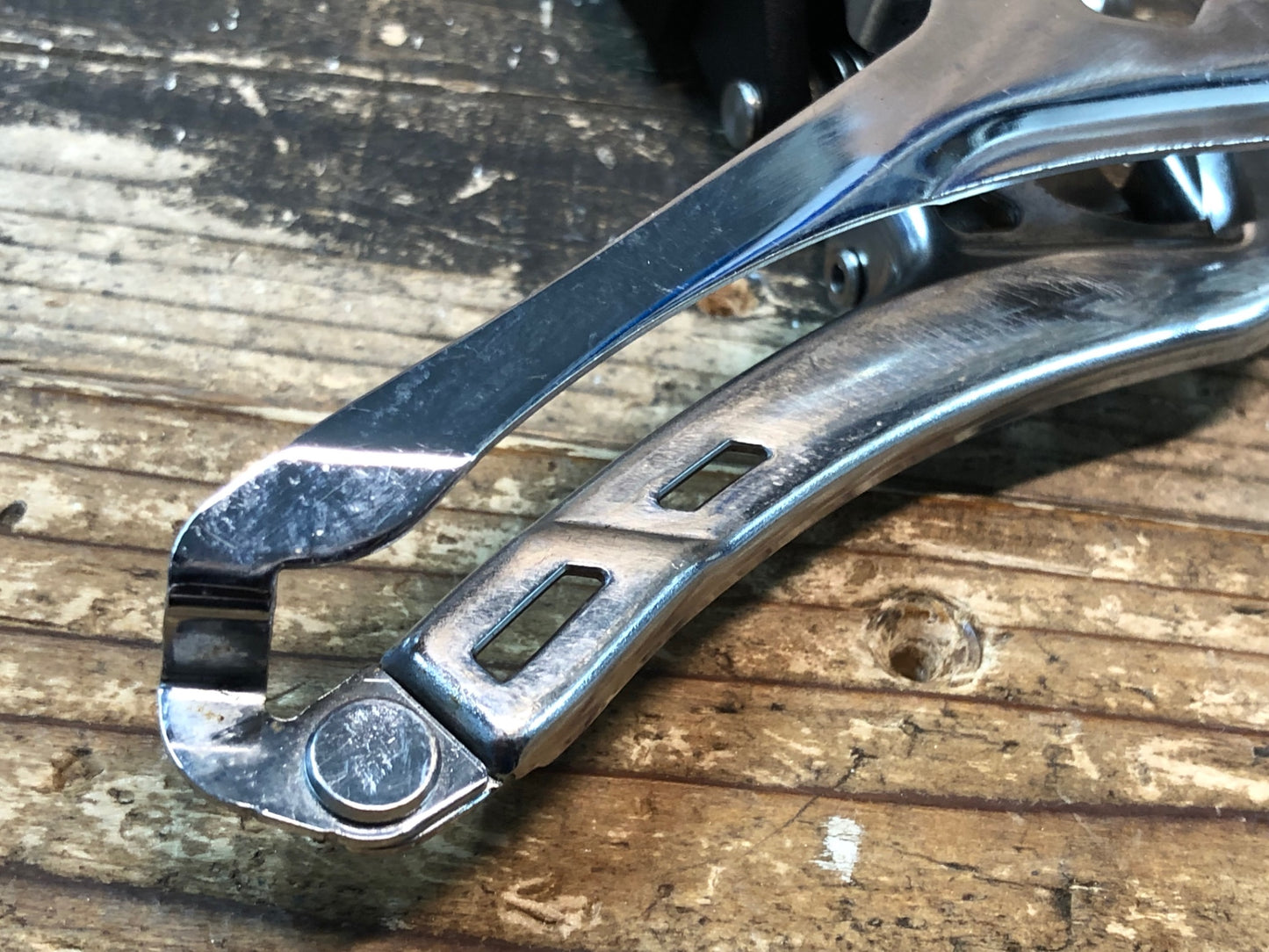 IV257 シマノ SHIMANO アルテグラ ULTEGRA FD-6870 直付 2S フロントディレイラー DI2 ※動作確認済