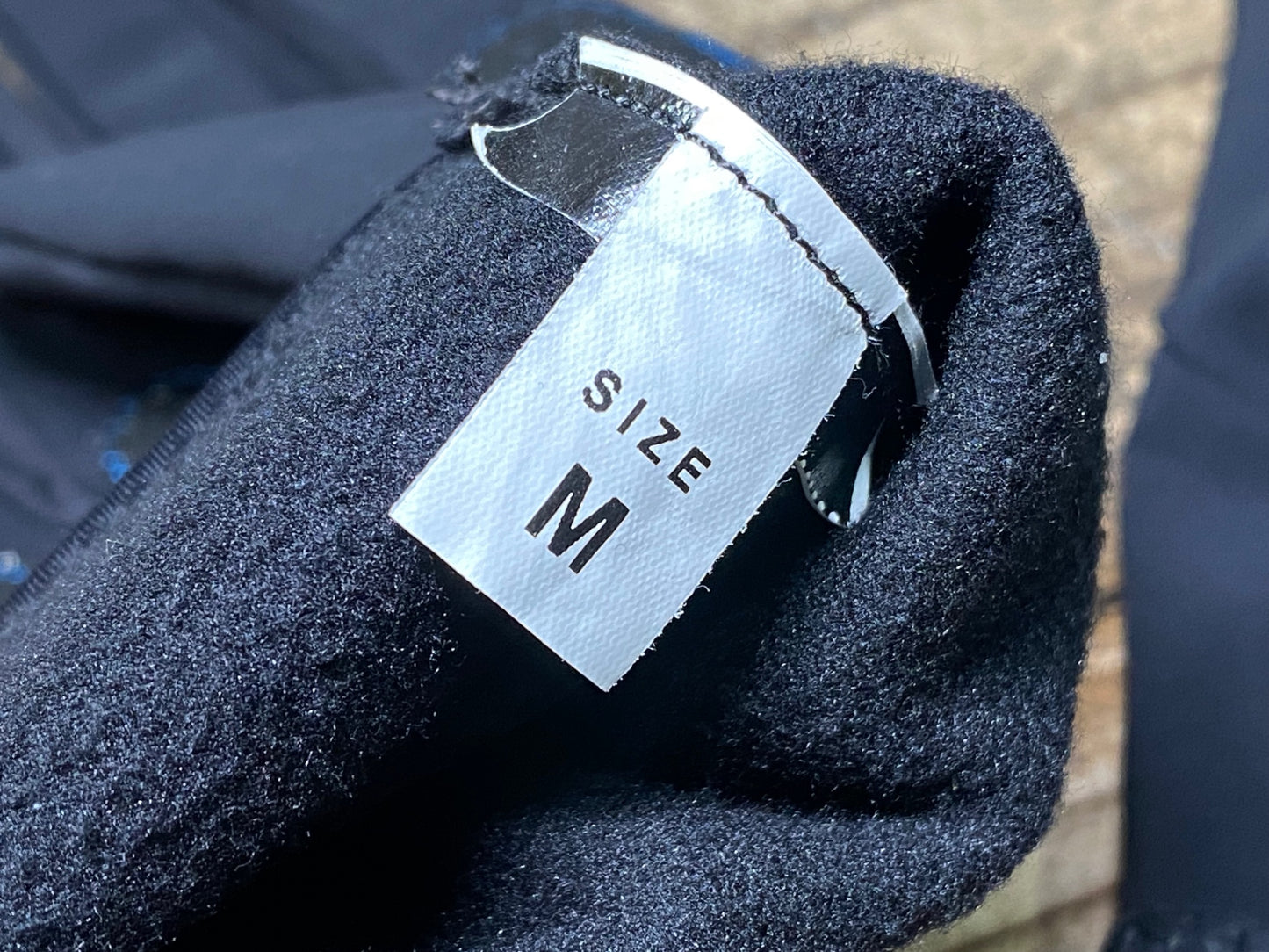 IU537 アソス assos WINTER GLOVES EVO 長指 グローブ 黒 M 裏起毛