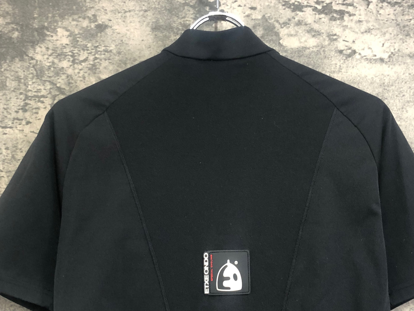 IX164 エチュオンド ETXEONDO 半袖 サイクルジャージ 黒 M