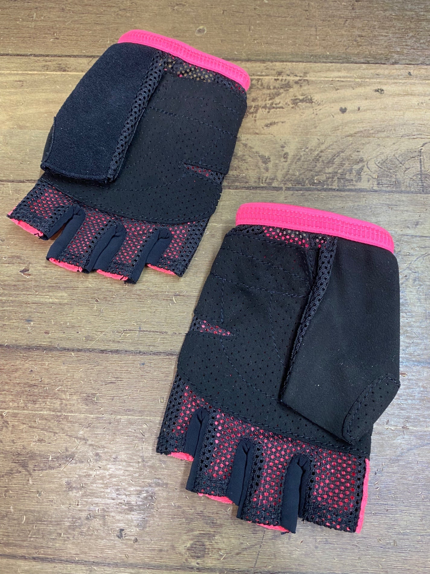 JB098 ラファ Rapha PRO TEAM MITTS 指切り グローブ 黒 ピンク L