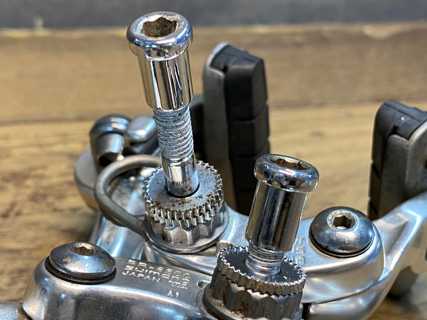 IZ157 シマノ SHIMANO アルテグラ ULTEGRA BR-6500 キャリパーブレーキ シルバー 前後セット