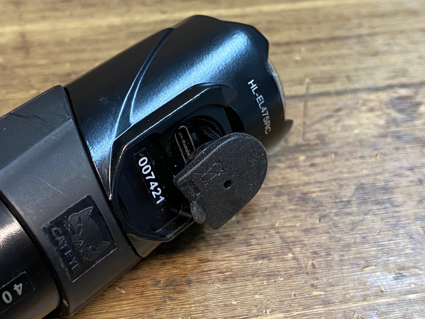 IV423 キャットアイ CATEYE ボルト VOLT800NEO フロントライト ※点灯確認済