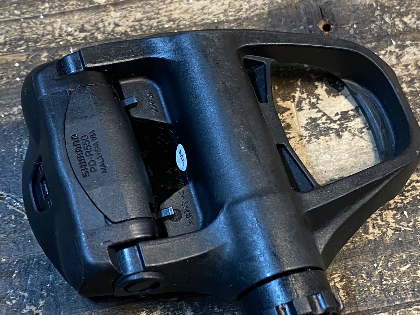 IL065 シマノ SHIMANO PD-R550 ビンディングペダル SPD-SL