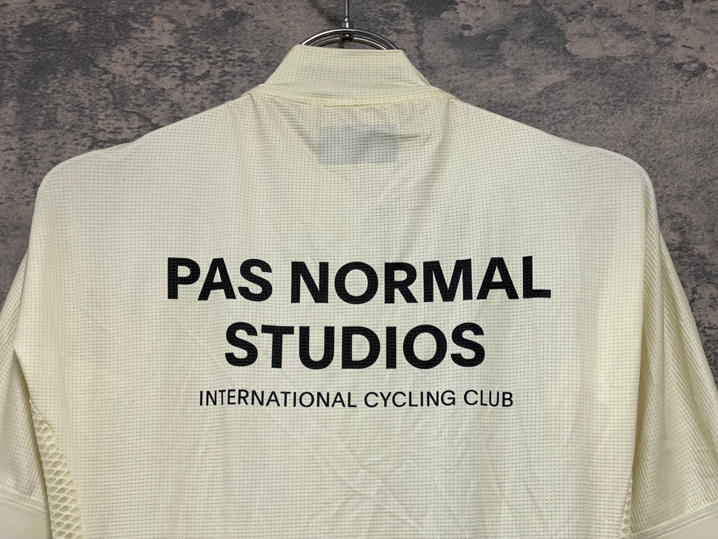 JC427 パスノーマルスタジオ Pas Normal Studios | Men's Solitude Jersey SS20 半袖 サイクルジャージ オフホワイト S