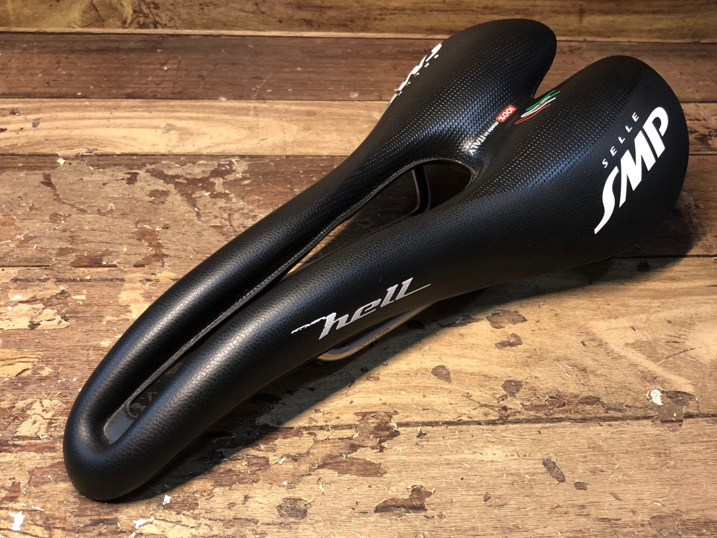 ID756 SELLE SMP ヘル HELL サドル 黒 ステンレスレール