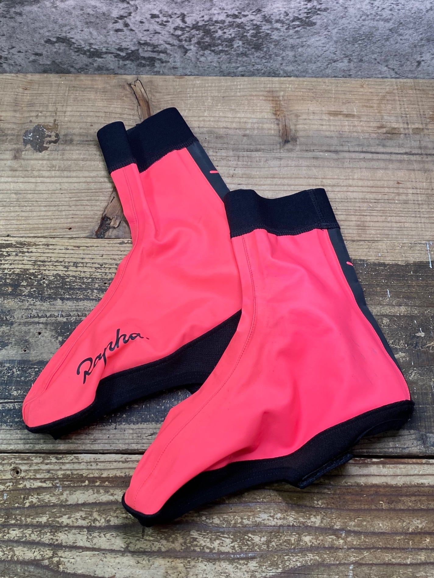 JC623 ラファ Rapha WET WEATHER OVERSHOES シューズカバー ピンク M