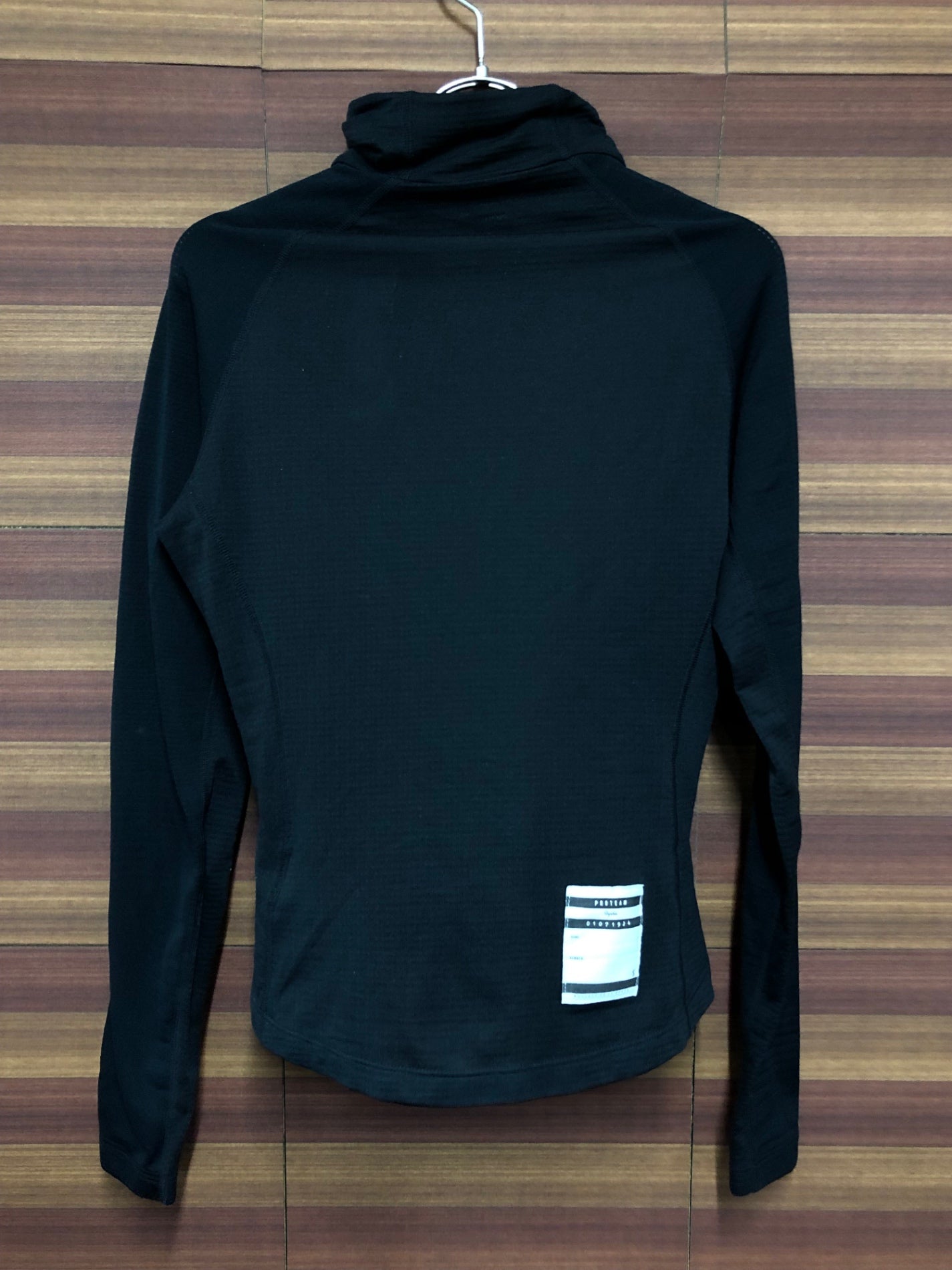 IP100 ラファ Rapha PRO TEAM THERMAL BASE LAYER 長袖 べースレイヤー 黒 S