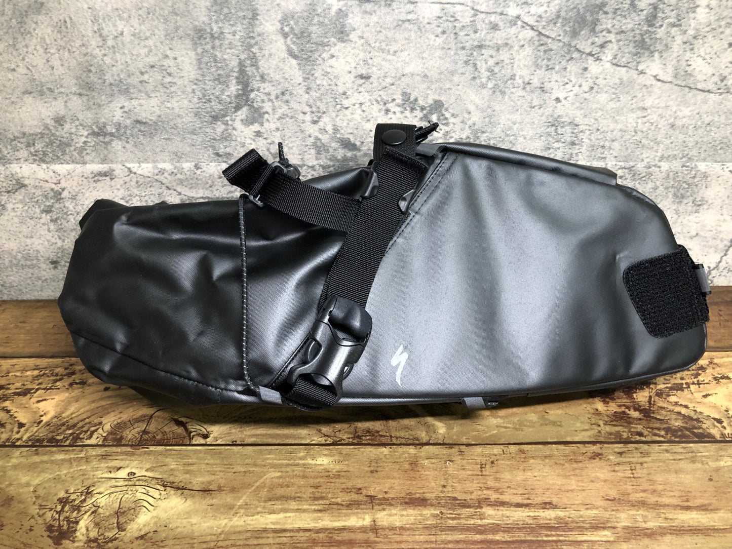 IT249 スペシャライズド SPECIALIZED BURRA BURRA STABILIZER サドルバッグ 黒