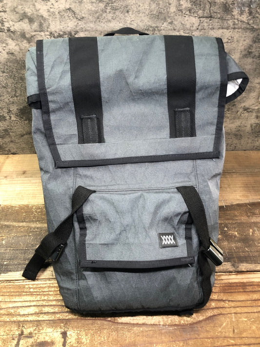 IZ201 ミッションワークショップ Mission Workshop Fitzroy AP リュックサック バックパック グレー 黄ばみ