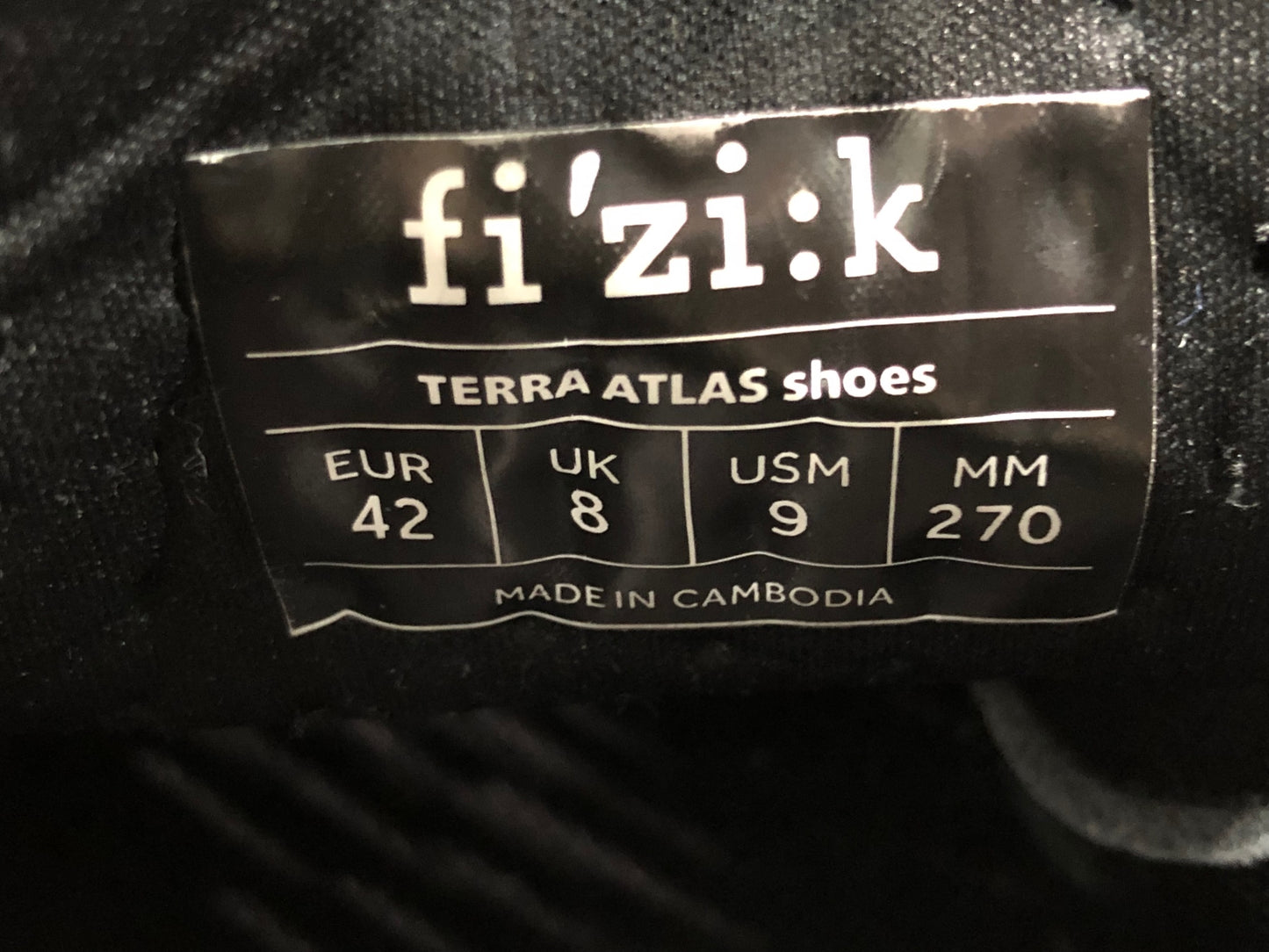 IK296 フィジーク Fizik Terra Atras ビンディングシューズ EU42 ブラック