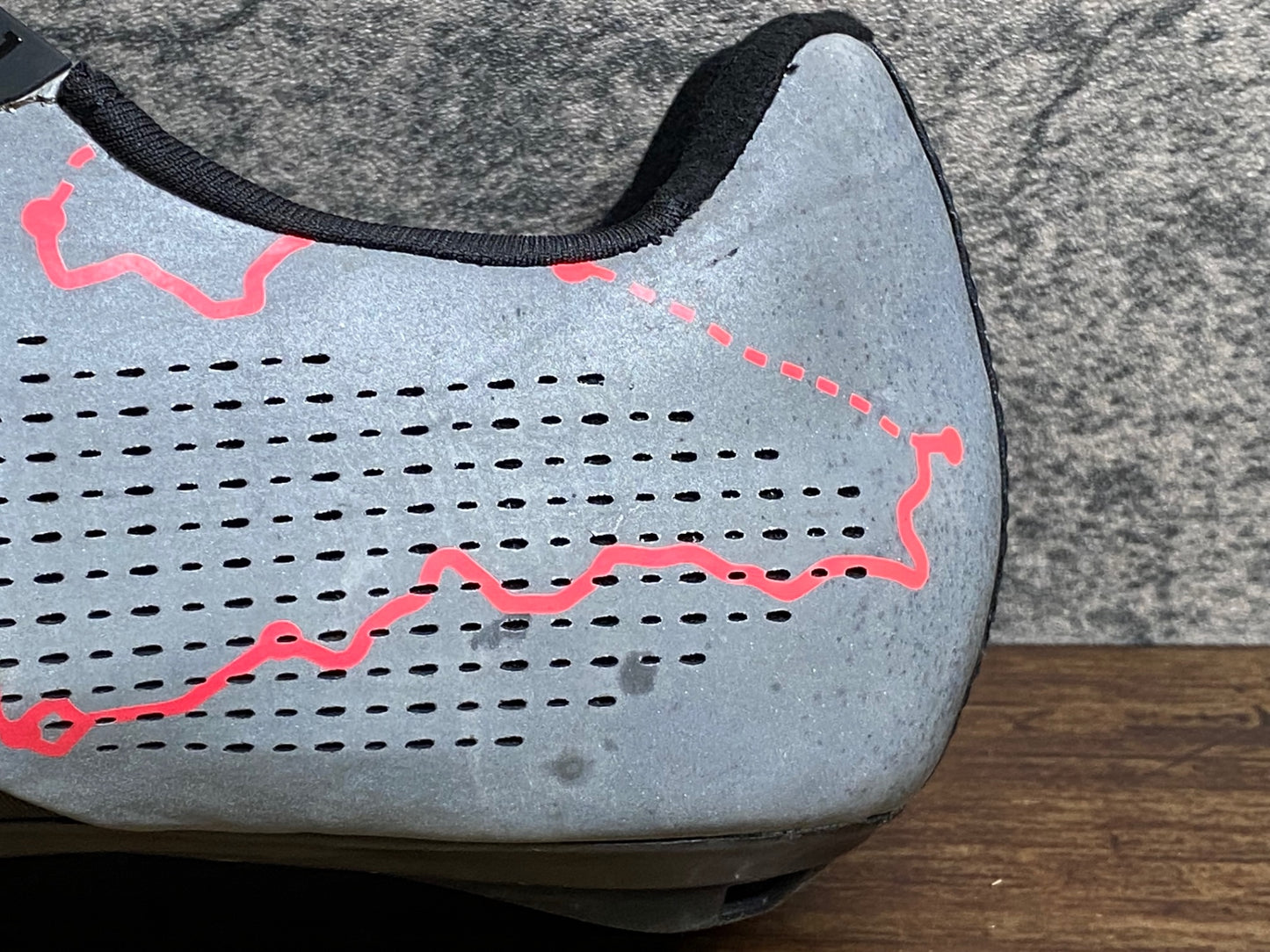 JB932 フィジーク fizik R1 INFINITO 19 19 Limited Edition ビンディングシューズ グレー EU44